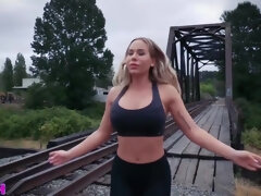 Gros cul, Sucer une bite, Plantureuse, Queue, Hard, Mère que j'aimerais baiser, Chatte, Nénés