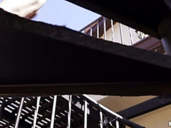 Amerikanisch, Blasen, Schwanz, Hundestellung, Puppe, Würgen, Natürlichen titten, Im freien