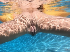 Минет, Брюнетки, Волосатые, Мастурбация, От первого лица, Бритые, Стриптизерша, Молоденькие