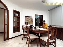 Bruinharig, Man die toekijkt, Likken, Rijpe lesbienne, Moeder die ik wil neuken, Moeder, Orgasme, Spuiten