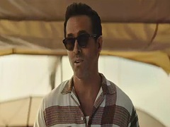 Большие сиськи, Знаменитости