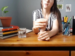 18 jaar, Kont, Orgasme, Alleen, Lerarin, Tiener, Tieten likken, Nat