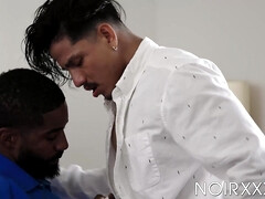 Анальный секс, Большой член, Кончили внутрь, Семяизвержение, Глубокая глотка, Член, Секс без цензуры, Межрасовый секс