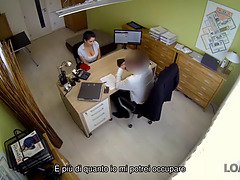 Arsch, Braunhaarige, Geile alte tussi, Schwanz, Europäisch, Geld, Büro, Muschi