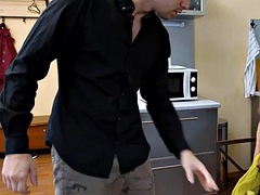 Blond, Mollig, Oudere vrouw, Omie, Harig, Rijpe lesbienne, Tatoeage