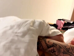 Enthousiasteling, Grote kont, Grote mammen, Dochter, Hd, Gezichtspunt, Tatoeage, Tieten likken