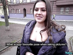 Czech Amateur Pounded 4 Money in the Stairway