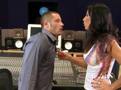 Большой член, Большие сиськи, Минет, Семяизвержение, Хд, Лизание, Милф, Тату