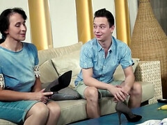 Belle grosse femme bgf, En gros plan de très près, Mamie, Poilue, Énorme, Domestique, Chatte, Jarretelles