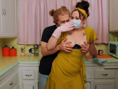 Gorda, Culo grande, Mamada, Estilo perrito, Pajear, Maduro, Tetas naturales, Tatuaje