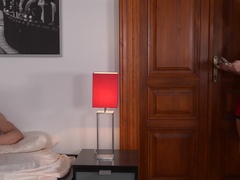 Schlafzimmer, Füsse, Französisch, Lingerie, Piercing, Muschi, Serbisch, Titten