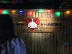 Amateur, Sucer une bite, Petite amie, Branlette thaïlandaise, Pov, Rasée, Maigrichonne, Nénés