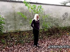 Botas, Morena, Acercamiento, Jeans, Orinar, Público, Hijo, Adolescente