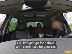 Amateur, Cul, Gros seins, Sucer une bite, Voiture, En levrette, Masturbation, Uniforme