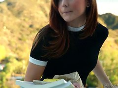 Blonde, Brunette brune, Femme couguar, Embrassement, Maman, Chatte, Belle mère, Adolescente