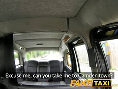 Enthousiasteling, Grote mammen, Pijpbeurt, Auto, Diep in de keel, Hd, Spaans, Tieten likken