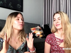 Blondine, Gesichtssitzen, Fingern, Hd, Selbstgemacht, Küssen, Lesbisch, Masturbation