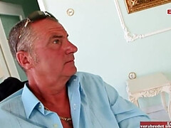 18 años, Anal, Culo, Doble penetracion, Tetas naturales, Adolescente, Trio, Tetas