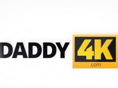 Sucer une bite, Tchèque, En levrette, Européenne, Doigter, Hd, Adolescente, Nénés