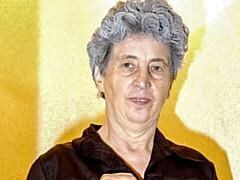 Любители, Большая жопа, Большие сиськи, Мастурбация, Короткая стрижка, Душ, Соло, Стриптизерша