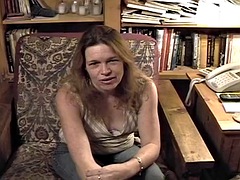 Beautiful MILF enjoying a hard cock in a vintage movie