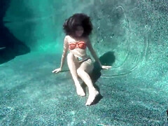 Brunette MILF Cici Lion learns how to handle a big dick with her tight ass