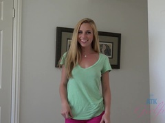 Amateur, Mamada, Pajear, Perforación, Coño, Afeitado, Flaco, Tetas