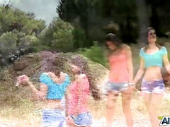 Braunhaarige, Hd, Lesbisch, Im freien, Piercing