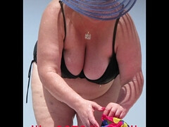 Plumper Women Pawg Fatty Bum Beach Candid