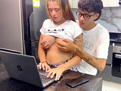 Amateur, Anal, Cul, Gros cul, Fait maison, Tabou, Adolescente, Nénés