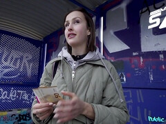 Amateur, Americano, Mamada, Vestido, Cuero, Tetas naturales, Pov, Tren