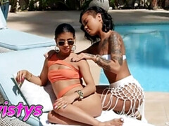 Asiatisch, Schwarz, Blondine, Braunhaarige, Fetisch, Zierlich, Dürr, Jungendliche (18+)