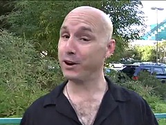 Chunky BBW Elizabeth shows off her huge buns