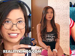 Asiatique, Brunette brune, Lesbienne, Rousse roux, Nénés