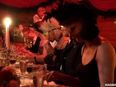 Blonde, Brunette brune, Faciale, Masturbation, Maman, Orgie, Chatte, Nénés