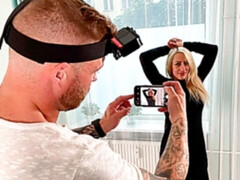 Gros seins, Sucer une bite, En levrette, Hard, Seins naturels, Pov, Maigrichonne, Tatouage