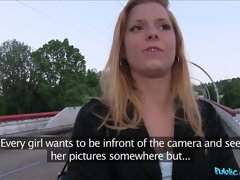 Enthousiasteling, Pijpbeurt, Hondjeshouding, Handbeurt, Buiten, Gezichtspunt, Openbaar, Slikken