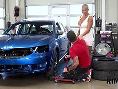 Rubia, Tetona, Madura, Lamidas, Madres para coger, Tetas naturales, Coño, Anilingus