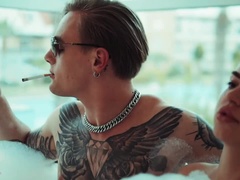 Брюнетки, Измена, Семяизвержение, Секс без цензуры, Оргазм, Жесткий секс, Развязные, Жена