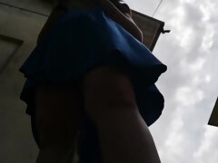 Flashen, Behaart, Milf, Mutti, Im freien, Pissen, Öffentlich, Muschi