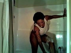 Kitten in the Shower: Big Tits, Amateur Cam Porn