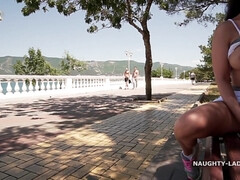 Strand, Grote mammen, Bruinharig, Rondborstig, Fetisj, Flashing, Natuurlijke tieten, Russisch