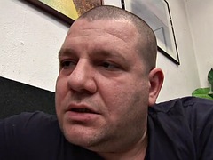 Leie, Grosser schwanz, Grosse titten, Blasen, Hardcore, Italienisch, Milf, Titten