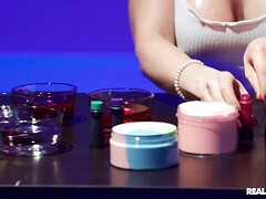 Любители, Блондинки, Минет, Дилдо, Сперма на лице, Киски, Бритые, Влажная