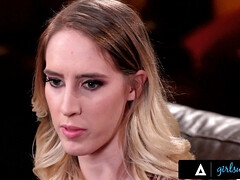 Язык в попке, Большая жопа, Сидя на лице, Пальцем, Лизание, Натуральные сиськи, Киски, Вибратор