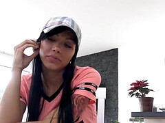 18 летние, Минет, Брюнетки, Член, Европейки, Деньги, Жесткий секс, Сосущие