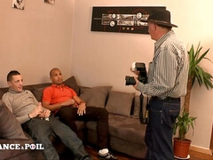 Enthousiasteling, Lieveling, Gek, Erotisch, Frans, Handbeurt, Hardcore, Tieten likken