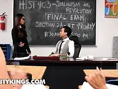 Reality kings - college bombshell Vina Sky makes her stir to fuck her supervisor on her last training day