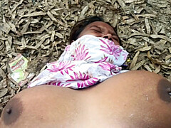 18 jahre, Grosse titten, Handjob, Hd, Selbstgemacht, Latina, Nippel, Ehefrau