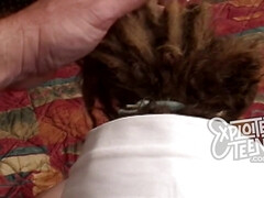 Enthousiasteling, Pijpbeurt, Bruinharig, Harig, Klein, Gezichtspunt, Tiener, Tieten likken